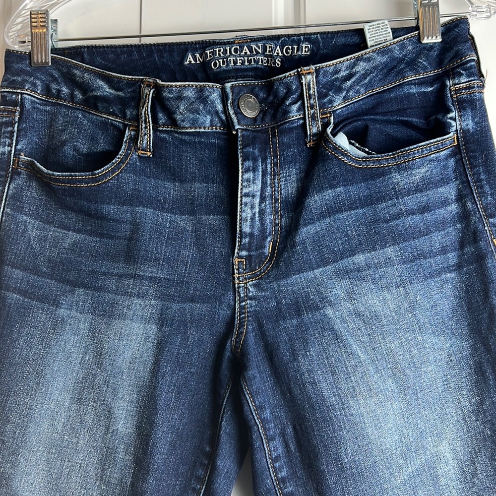 Women American Eagle stretchable Jeans size 12